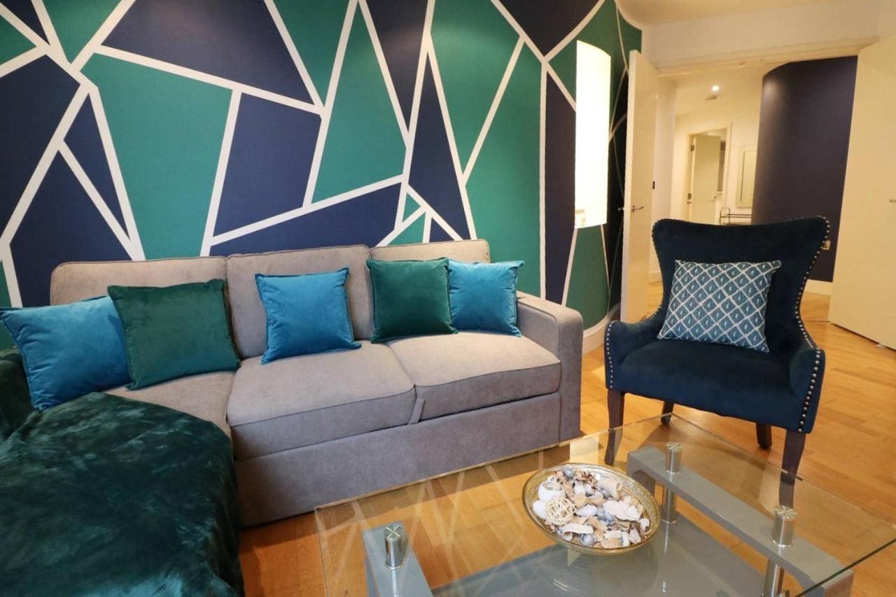 Heart Of Leeds City Centre Living - Sleeps 6アパートメント エクステリア 写真